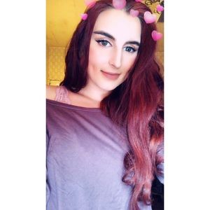 Meet your Posher, Stephanie